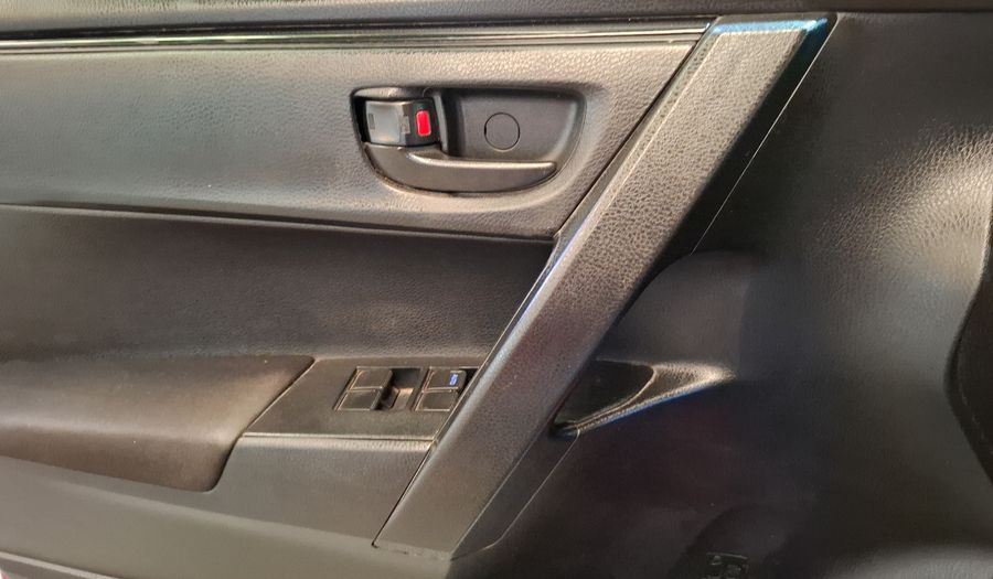 Toyota Corolla 1.8 BASE MT Sedan 2018