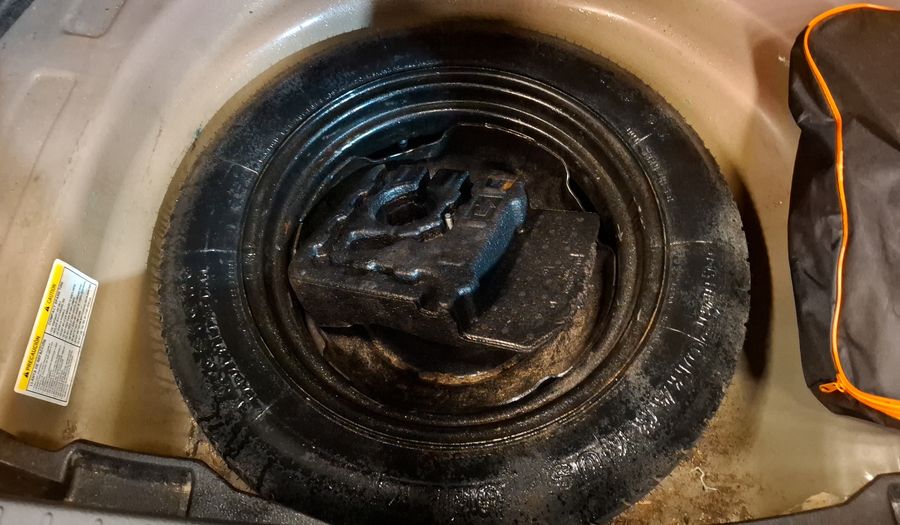 Toyota Corolla 1.8 BASE MT Sedan 2018