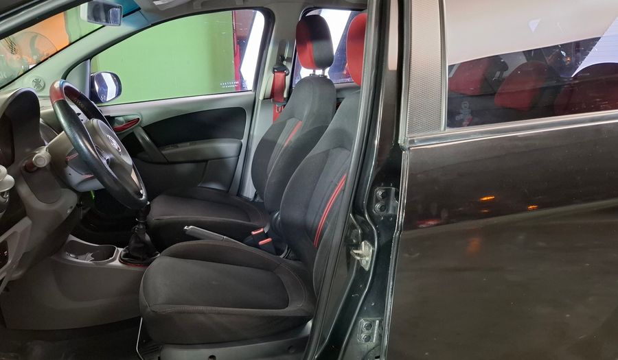 Fiat Palio 1.6 16V SPORTING Hatchback 2014