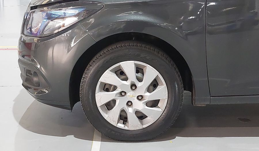 Chevrolet Onix MPFI LTZ Hatchback 2016