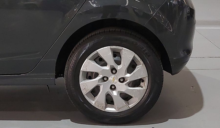 Chevrolet Onix MPFI LTZ Hatchback 2016