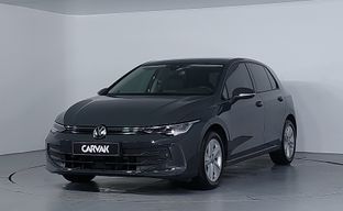Volkswagen • Golf