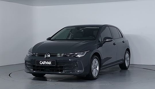 Volkswagen • Golf
