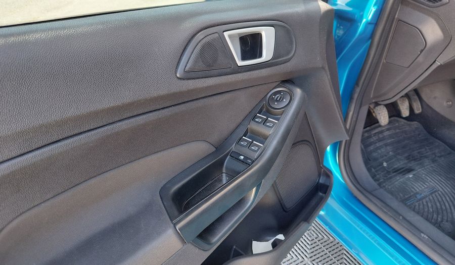 Ford Fiesta Kinetic Design 1.6 S PLUS Sedan 2017