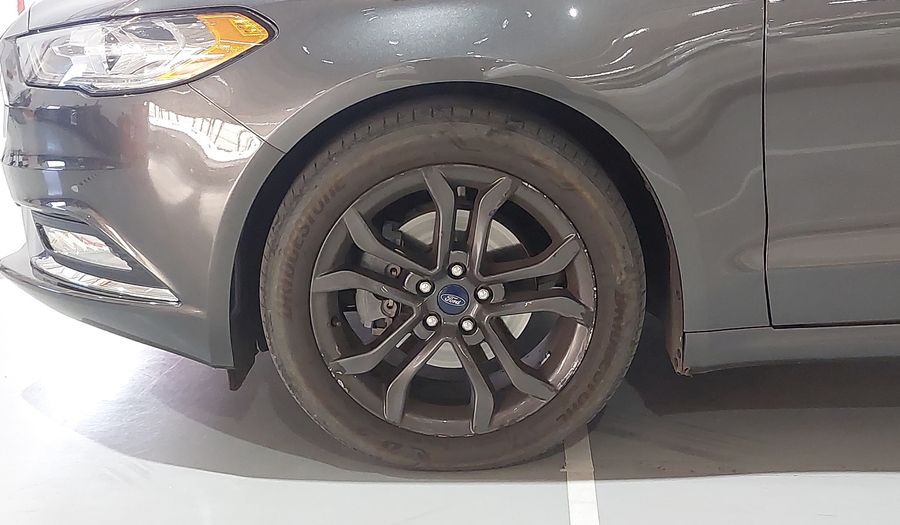 Ford Fusion SEL Sedan 2018