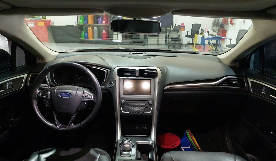 Ford Fusion SEL Sedan 2018