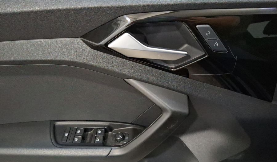 Audi A1 1.0 SB 30 TFSI COOL DCT Hatchback 2021