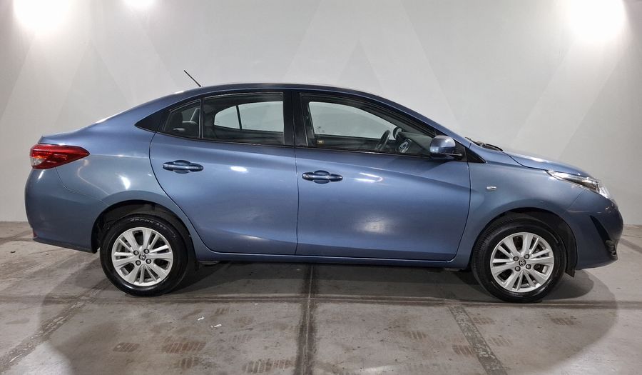 Toyota Yaris 1.5 SEDAN CORE AUTO Sedan 2018