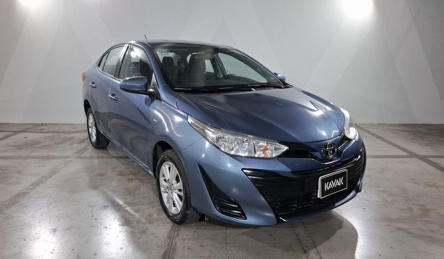 Toyota Yaris 1.5 SEDAN CORE AUTO Sedan 2018