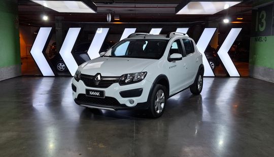 Renault • Sandero Stepway