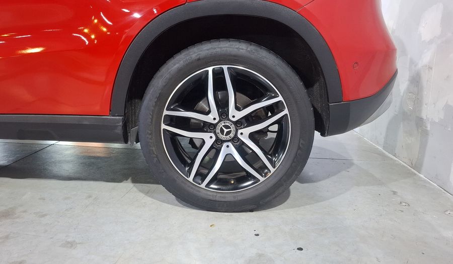 Mercedes Benz Clase Gla 1.6 GLA 200 SPORT DCT Suv 2020