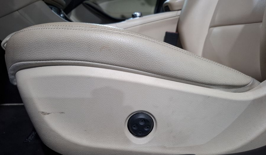 Mercedes Benz Clase Gla 1.6 GLA 200 SPORT DCT Suv 2020