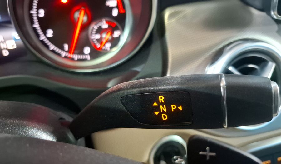 Mercedes Benz Clase Gla 1.6 GLA 200 SPORT DCT Suv 2020