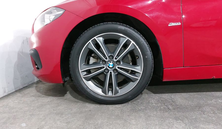 Bmw Serie 1 1.5 118IA SPORT LINE AUTO Sedan 2019