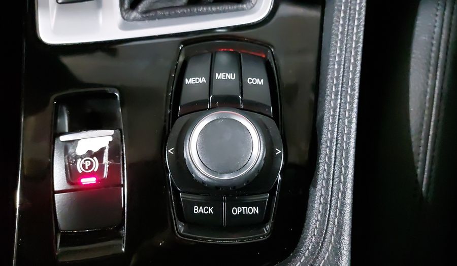 Bmw Serie 1 1.5 118IA SPORT LINE AUTO Sedan 2019