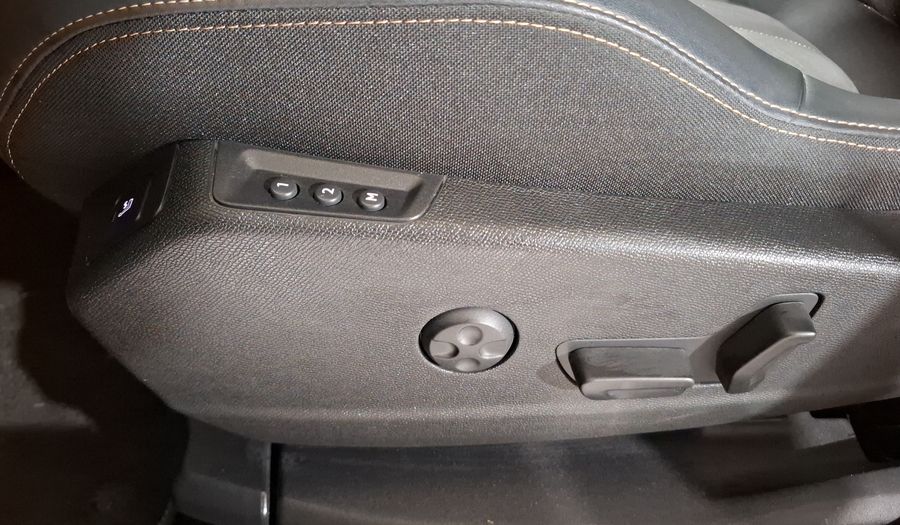 Peugeot 3008 1.6 THP GT AUTO Suv 2025