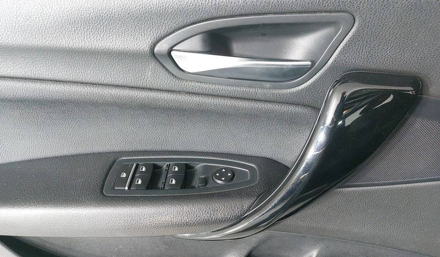 Bmw Serie 1 2.0 120IA SPORT LINE AUTO Hatchback 2018