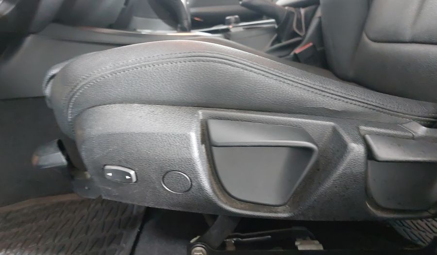 Bmw Serie 1 2.0 120IA SPORT LINE AUTO Hatchback 2018