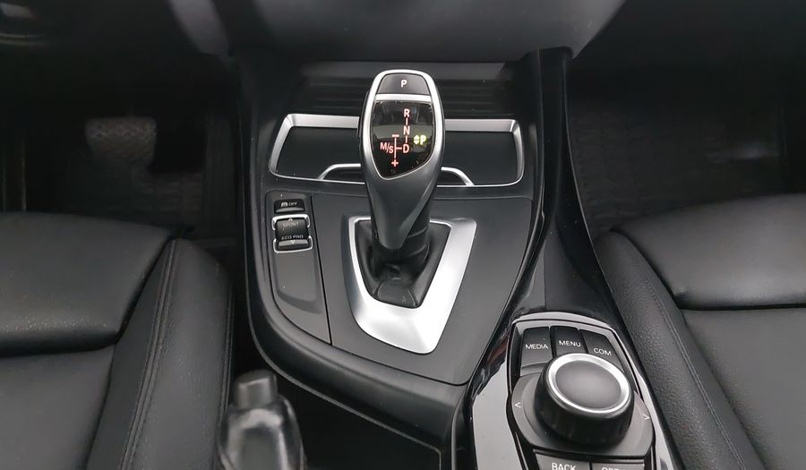 Bmw Serie 1 2.0 120IA SPORT LINE AUTO Hatchback 2018