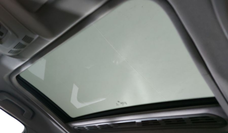 Bmw Serie 1 2.0 120IA SPORT LINE AUTO Hatchback 2018