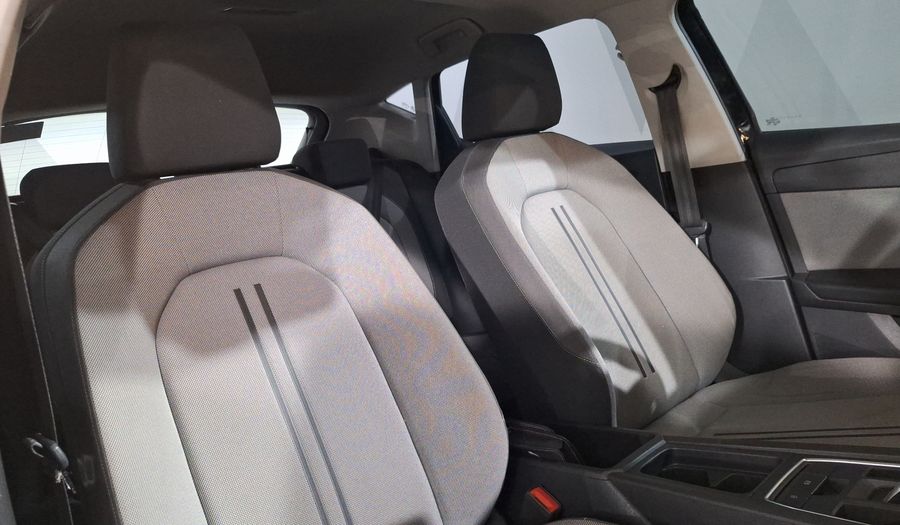 Seat Leon 1.4 STYLE AUTO Hatchback 2021