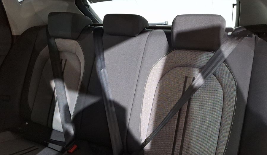 Seat Leon 1.4 STYLE AUTO Hatchback 2021