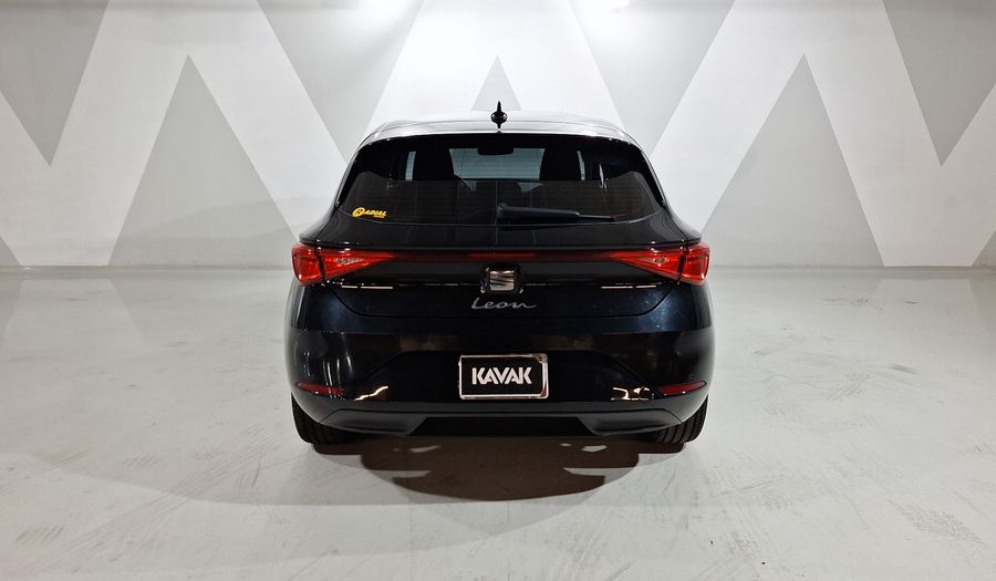 Seat Leon 1.4 STYLE AUTO Hatchback 2021