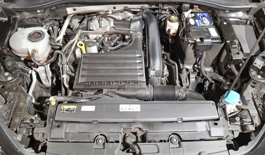 Seat Leon 1.4 STYLE AUTO Hatchback 2021