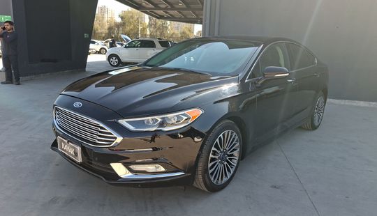 Ford • Fusion