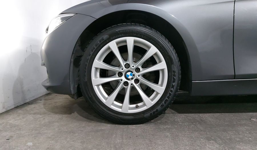 Bmw Serie 3 1.5 318IA EXECUTIVE AUTO Sedan 2018