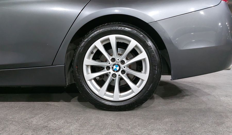 Bmw Serie 3 1.5 318IA EXECUTIVE AUTO Sedan 2018