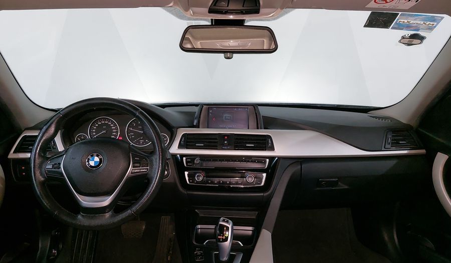 Bmw Serie 3 1.5 318IA EXECUTIVE AUTO Sedan 2018