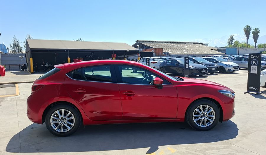 Mazda 3 2.0 SKYACTIV-G V AUTO SPORT Hatchback 2017