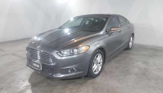 Ford • Fusion