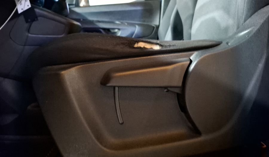 Peugeot Rifter 1.6 HDI ACTIVE Minivan 2020