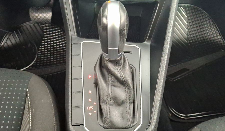 Volkswagen Virtus 1.6 AUTO Sedan 2021