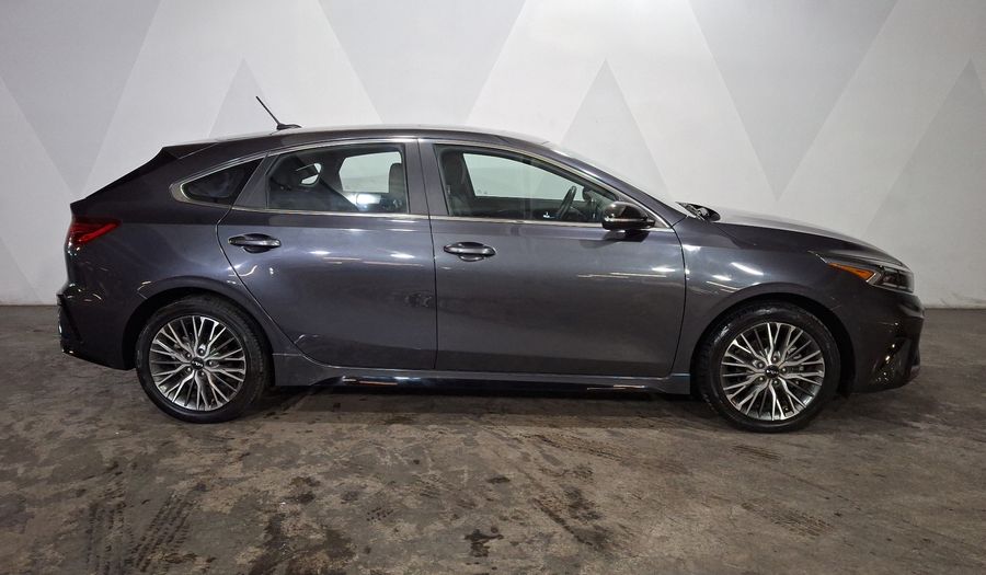 Kia Forte 2.0 GT LINE Hatchback 2022