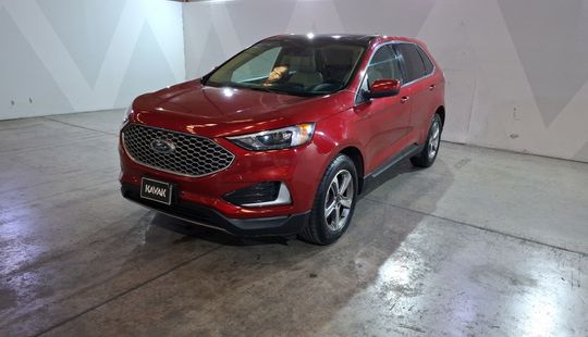 Ford • Edge