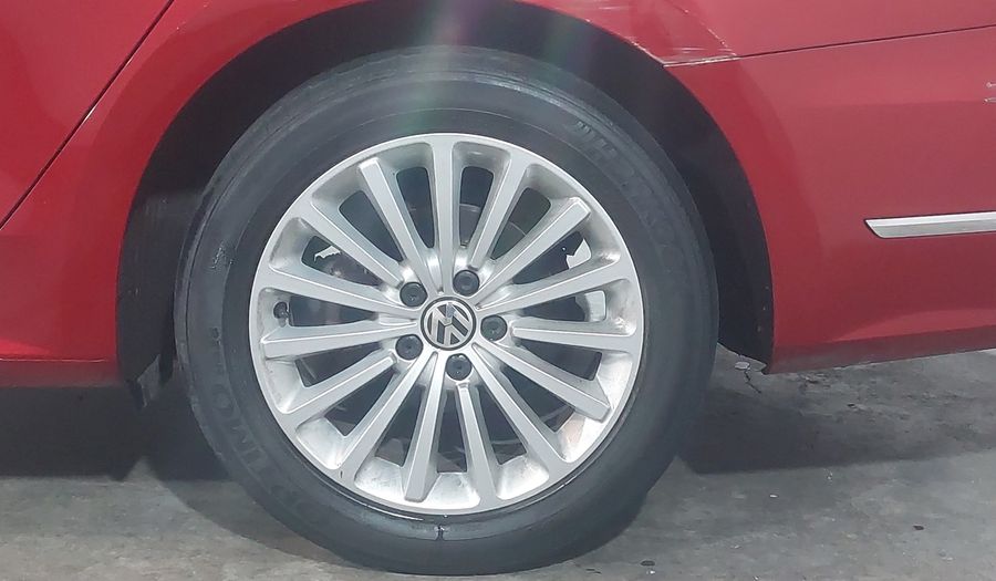 Volkswagen Passat 2.5 HIGHLINE Sedan 2017