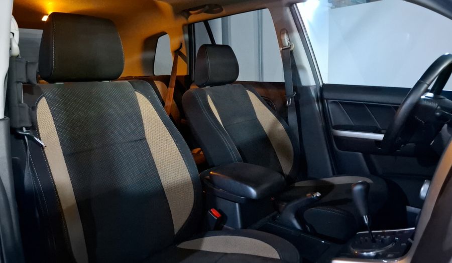 Suzuki Grand Vitara 2.4 L4 SPECIAL AT Suv 2017