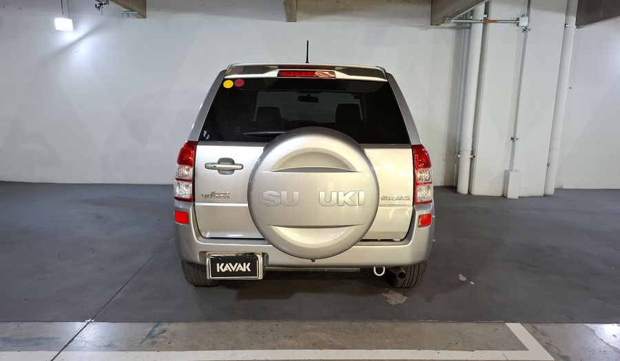 Suzuki Grand Vitara 2.4 L4 SPECIAL AT Suv 2017