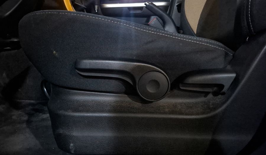 Suzuki Grand Vitara 2.4 L4 SPECIAL AT Suv 2017