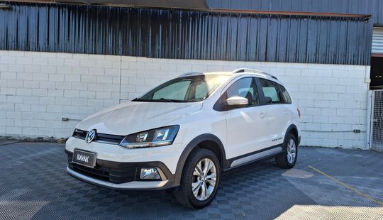 Volkswagen • Suran Cross