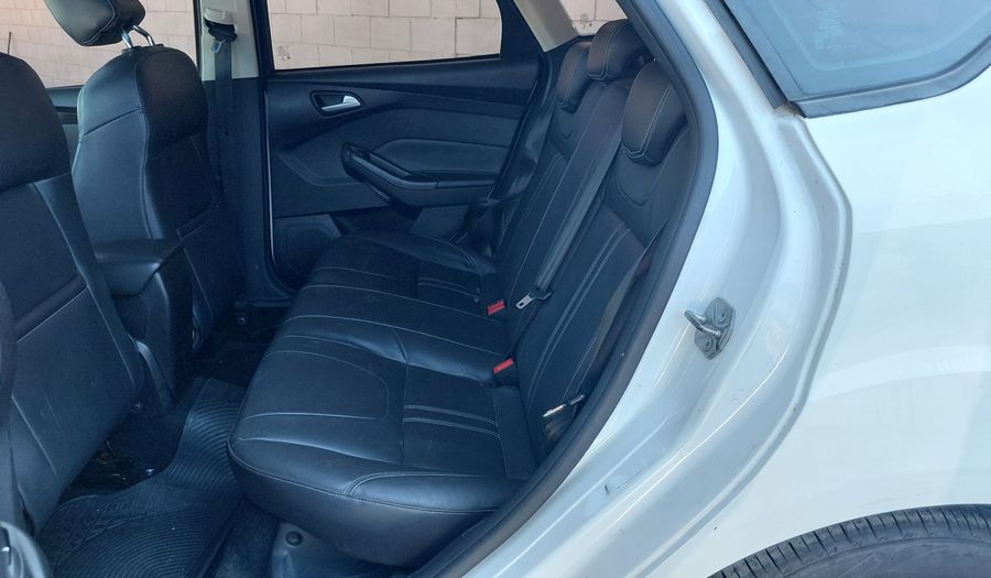 Ford Focus Iii 2.0 SE PLUS POWERSHIFT Hatchback 2015