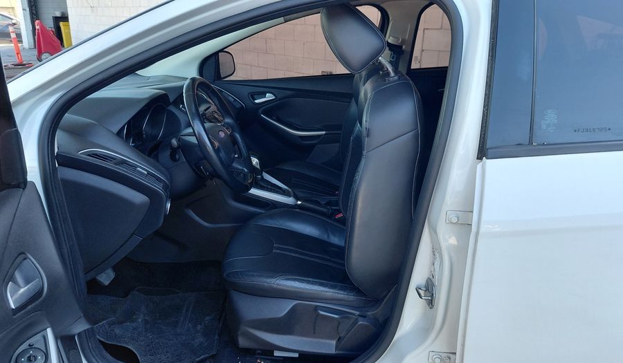 Ford Focus Iii 2.0 SE PLUS POWERSHIFT Hatchback 2015