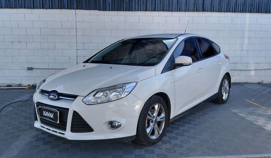 Ford Focus Iii 2.0 SE PLUS POWERSHIFT Hatchback 2015