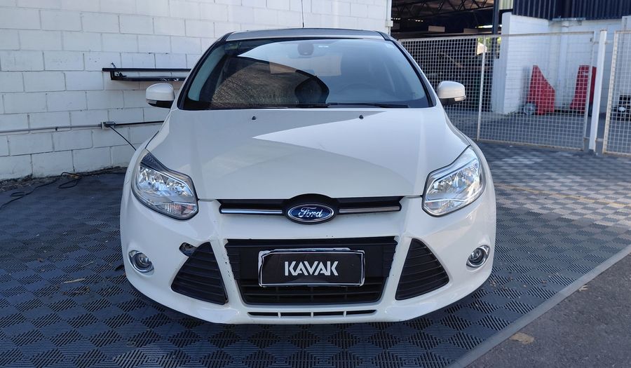 Ford Focus Iii 2.0 SE PLUS POWERSHIFT Hatchback 2015
