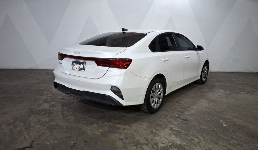 Kia Forte 2.0 L Sedan 2023