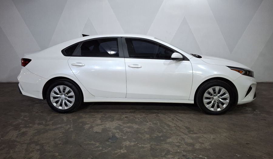 Kia Forte 2.0 L Sedan 2023