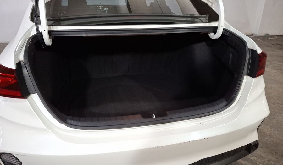 Kia Forte 2.0 L Sedan 2023